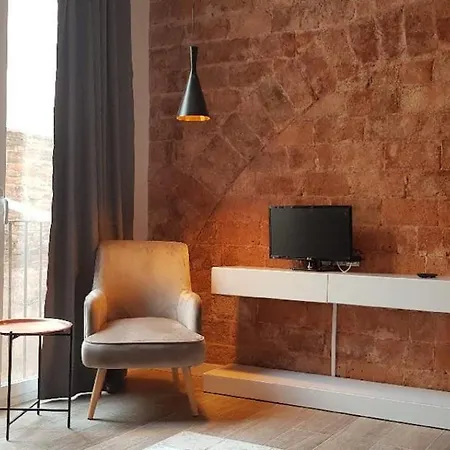Sant Antoni 4 - Downtown Barcelona. Modern * Barcelona