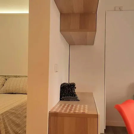 Sant Antoni 4 - Downtown Barcelona. Modern * Barcelona