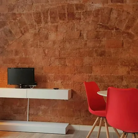 Sant Antoni 4 - Downtown Barcelona. Modern Barcelona