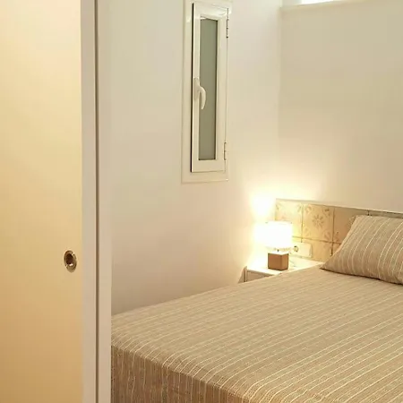 Sant Antoni 4 - Downtown Barcelona. Modern * Barcelona